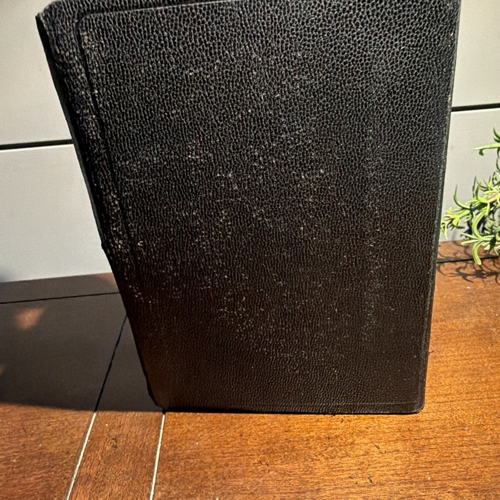 Holy Bible World 1941 KJV Genuine Leather Concordance Vtg World Pub - Picture 3 of 8